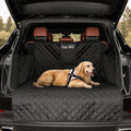 Golden retriever på DogDrive Cargo bagasjeromsbeskytter